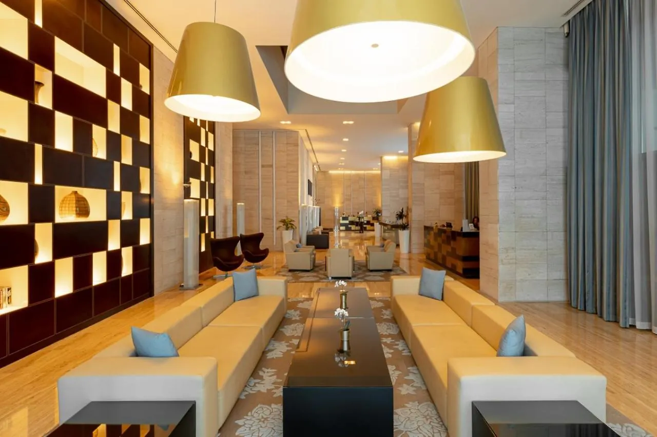 Radisson Blu Residence, Dubai Marina