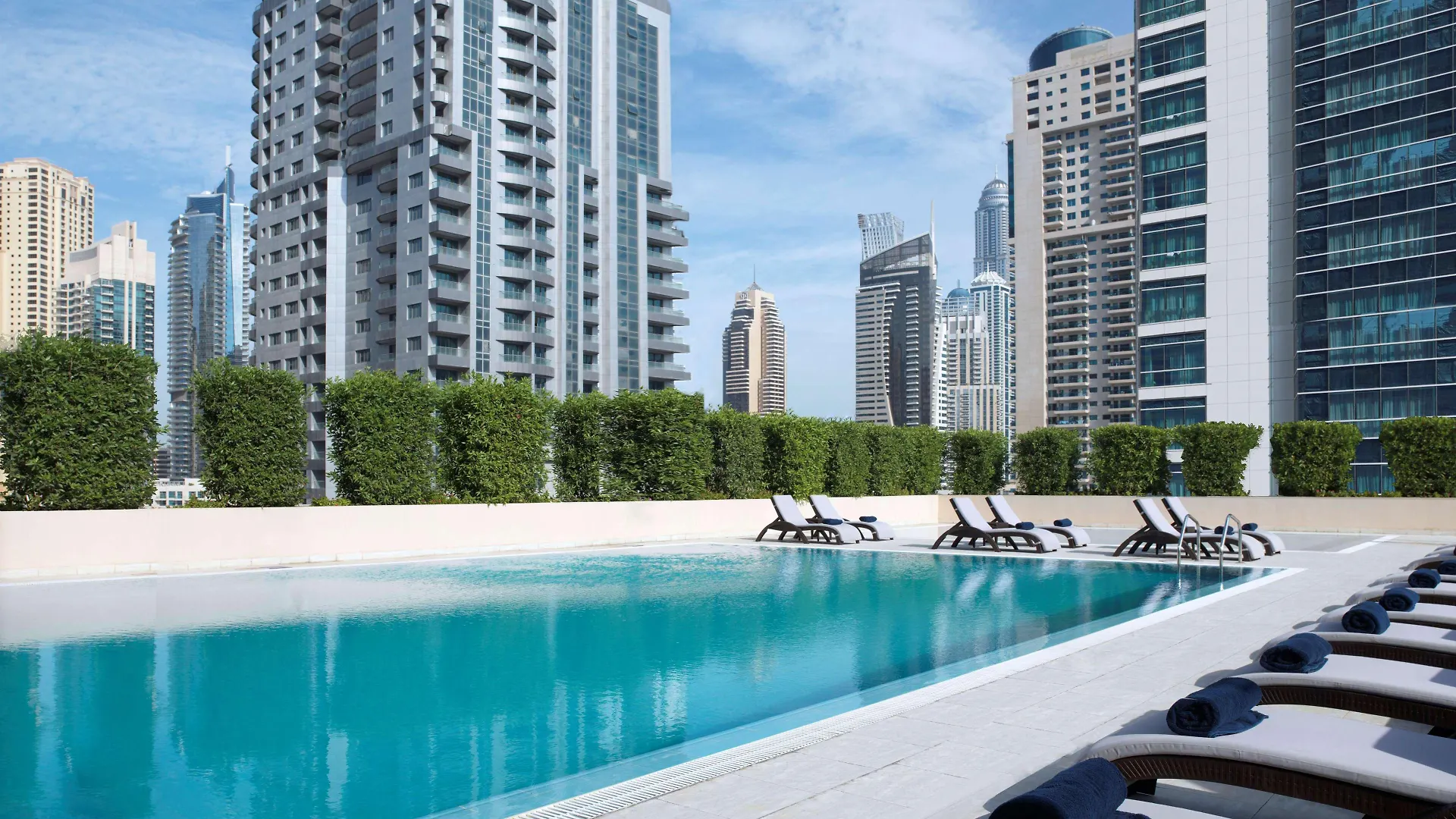 ***** Aparthotel Radisson Blu Residence, Dubai Marina United Arab Emirates