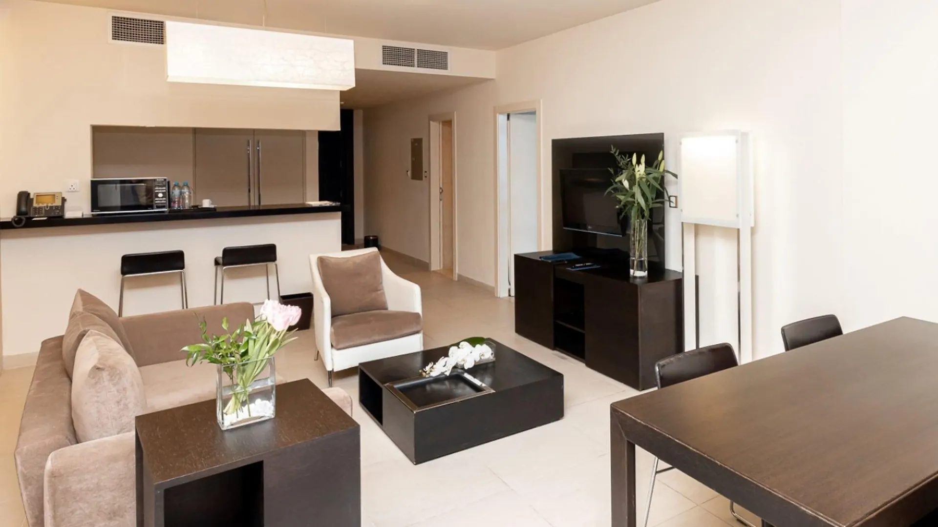 Radisson Blu Residence, Dubai Marina 5*,