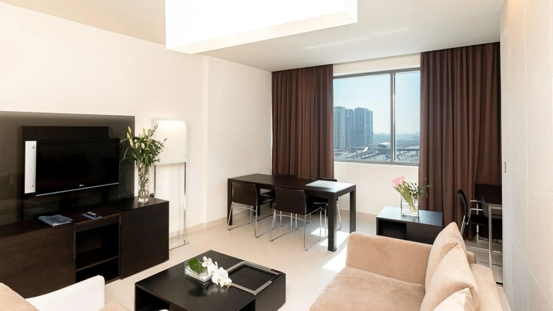 Radisson Blu Residence, Dubai Marina Aparthotel